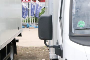 Ծ�� ����S80 1.6L 123���� ���� 3.805�׵�����ʽС��ͼƬ