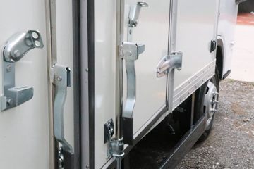 Ծ�� ����S80 1.6L 123���� ���� 3.805�׵�����ʽС��ͼƬ