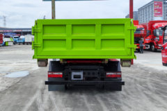 南骏汽车 瑞胜 140马力 4X2 车厢可卸式垃圾车(瑞雅晟牌)(RRR5041ZXXN)