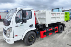 南骏汽车 瑞胜 140马力 4X2 车厢可卸式垃圾车(瑞雅晟牌)(RRR5041ZXXN)
