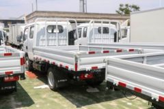 跃进 福星S80 1.8L 133马力 汽油 3.05米双排栏板小卡(SH1033PFGCNS1)