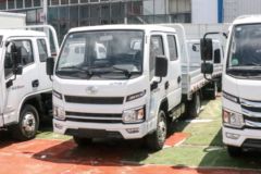 跃进 福星S80 1.8L 133马力 汽油 3.05米双排栏板小卡(SH1033PFGCNS1)