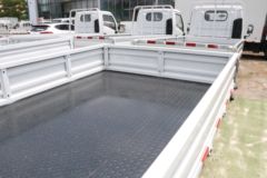 跃进 福星S80 1.8L 133马力 汽油 3.05米双排栏板小卡(SH1033PFGCNS1)
