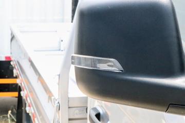 �������� ��R 1.6L 122���� ���� 4.03�׵�������΢��(YTQ1031PHQ331)ͼƬ