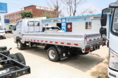 蓝擎汽车 凌R 1.6L 122马力 汽油 4.03米单排栏板微卡(YTQ1031PHQ331)