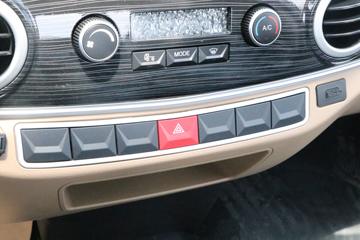 �������� ��R 1.6L 122���� ���� 4.03�׵�������΢��(YTQ1031PHQ331)ͼƬ