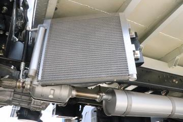 �������� ��R 1.6L 122���� ���� 4.03�׵�������΢��(YTQ1031PHQ331)ͼƬ