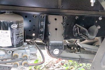 Ծ�� ��ԽC300 155���� 4.2�׵��������Ῠ(SH1043ZFDCWZ5)ͼƬ