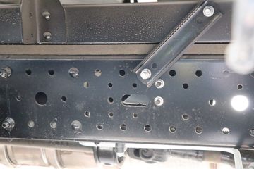 Ծ�� ��ԽC300 155���� 4.2�׵��������Ῠ(SH1043ZFDCWZ5)ͼƬ