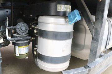 ��� ��; 170���� 4.16�׵��Ų�դʽ�Ῠ(340G����)ͼƬ