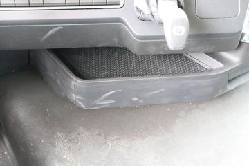 �й����� �ǵ¿�SITRAK G5S 330���� 4X2 9.5����س�(������)(LGC5181XLCZS)ͼƬ