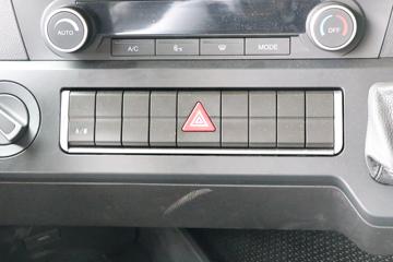 �й����� �ǵ¿�SITRAK G5S 330���� 4X2 9.5����س�(������)(LGC5181XLCZS)ͼƬ