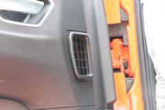 中国重汽 汕德卡SITRAK G5S 330马力 4X2 9.5米冷藏车(龙挂牌)(LGC5181XLCZS)