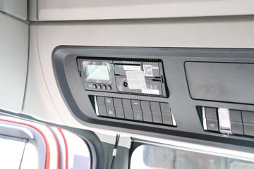 �й����� �ǵ¿�SITRAK G7H 540���� 8X4 9.45��AMT�Զ�����س�(ZZ5326XLCV466HF1K)ͼƬ