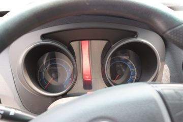 ����;�� T3Q(ԭС����W) 1.6L 123���� ���� 2.7��˫������С��(��̥)(EQ1032D60Q3)ͼƬ