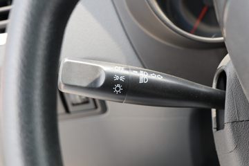 ����;�� T3Q(ԭС����W) 1.6L 123���� ���� 2.7��˫������С��(��̥)(EQ1032D60Q3)ͼƬ