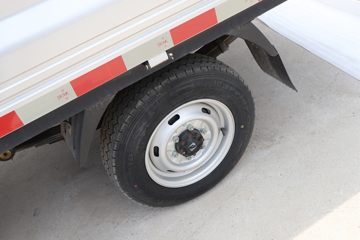 ����;�� T3Q(ԭС����W) 1.6L 123���� ���� 2.7��˫������С��(��̥)(EQ1032D60Q3)ͼƬ