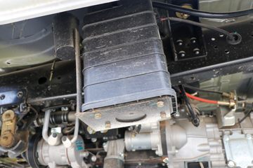 ����;�� T3Q(ԭС����W) 1.6L 123���� ���� 2.7��˫������С��(��̥)(EQ1032D60Q3)ͼƬ