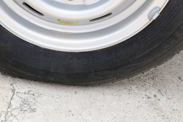 ����;�� T3Q(ԭС����W) 1.6L 123���� ���� 2.7��˫������С��(��̥)(EQ1032D60Q3)ͼƬ