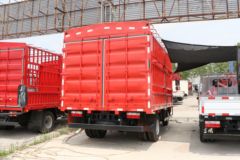 东风 福瑞卡F6 155马力 4.17米单排仓栅式轻卡(EQ5040CCY8TD2DAC)