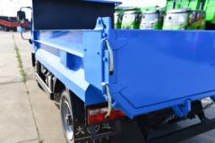 大运 翼途 143马力 4X2 3.18米自卸车(速比5.286)(DYQ3041D6AB)