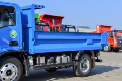 大运 翼途 143马力 4X2 3.18米自卸车(速比5.286)(DYQ3041D6AB)