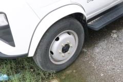 欧铃汽车 锋锐F3 经典版 1.6L 122马力 汽油 2.56米双排栏板微卡(ZB1030DSD7LA)