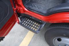福田 欧马可S1 轻盈版 2L 127马力 CNG 4.17米单排仓栅式轻卡(BJ5045CCY-FM9)