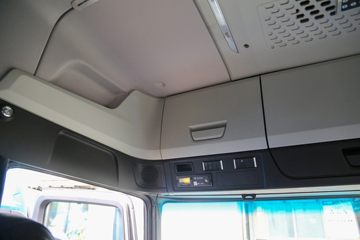 ���� ŷ������ �Ϸ��� 580���� 6X4 LNG�Զ���ǣ����(Һ��)(BJ4259L6DLL-05)ͼƬ