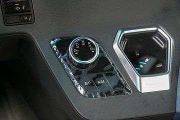 ���� ŷ������ �Ϸ��� 580���� 6X4 LNG�Զ���ǣ����(Һ��)(BJ4259L6DLL-05)ͼƬ