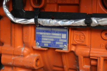 ���� ŷ������ �Ϸ��� 580���� 6X4 LNG�Զ���ǣ����(Һ��)(BJ4259L6DLL-05)ͼƬ