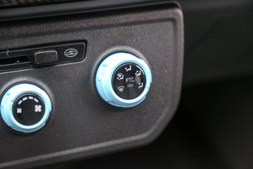 Զ�� ����V6E ���˰� 2.3T 4.845�״��綯���41.93kWhͼƬ