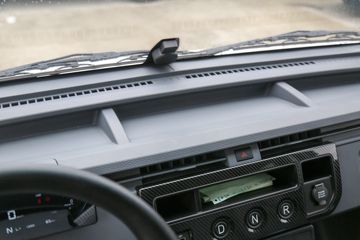 Զ�� ����V6E ���˰� 2.3T 4.845�״��綯���41.93kWhͼƬ