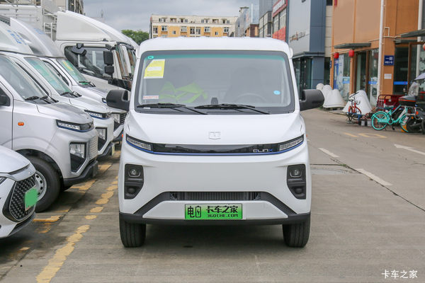 4月纯电VAN关注榜 热门车竞争格局解析