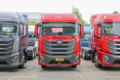 福田 欧曼GTL 星翼版 460马力 6X4 LNG危险品牵引车(BJ4259L6DLL-07)