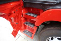 福田 欧曼GTL 星翼版 460马力 6X4 LNG危险品牵引车(BJ4259L6DLL-07)