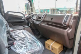 星智H8E&nbsp;电动载货车内饰图片