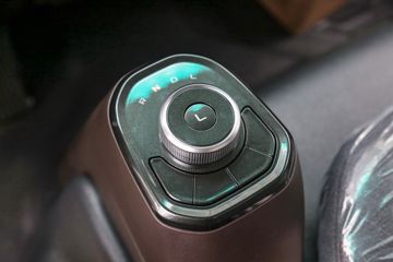 Զ�� ����H8E ���˰� 4.5T 4.15�׵��Ŵ��綯�����Ῠ(JGL1047BEVGP8)100.46kWhͼƬ