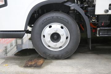 Զ�� ����H8E ���˰� 4.5T 4.15�׵��Ŵ��綯�����Ῠ(JGL1047BEVGP8)100.46kWhͼƬ