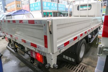 Զ�� ����H8E ���˰� 4.5T 4.15�׵��Ŵ��綯�����Ῠ(JGL1047BEVGP8)100.46kWhͼƬ