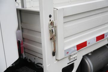 Զ�� ����H8E ���˰� 4.5T 4.15�׵��Ŵ��綯�����Ῠ(JGL1047BEVGP8)100.46kWhͼƬ