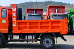 大运 锐胜 轻载型 127马力 4X2 2.75米自卸车(国六)(DYQ3041D6AB)