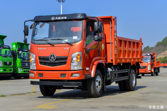 ���� ��ʤ 158���� 4X2 3.75����ж��