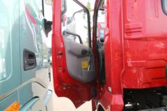 东风商用车 天锦VR 170马力 4X2 6.1米单排栏板载货车 东风商用车 天锦VR 170马力 4X2 6.1米单排栏板载货车