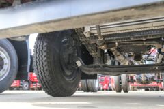 东风商用车 天锦VR 170马力 4X2 6.1米单排栏板载货车 东风商用车 天锦VR 170马力 4X2 6.1米单排栏板载货车