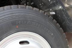 中国重汽成都商用车 V3 170马力 4.15米单排仓栅式轻卡(CDW5044CCYG331DFA)