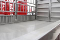 中国重汽成都商用车 V3 170马力 4.15米单排仓栅式轻卡(CDW5044CCYG331DFA)