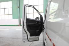 长安 睿行EM60Ⅱ 基本型 2.6T 2座 4.525米纯电动背掀门厢式运输车38.7kWh 长安 睿行EM60Ⅱ 基本型 2.6T 2座 4.525米纯电动背掀门厢式运输车38.7kWh