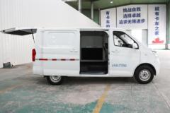 长安 睿行EM60Ⅱ 基本型 2.6T 2座 4.525米纯电动背掀门厢式运输车38.7kWh 长安 睿行EM60Ⅱ 基本型 2.6T 2座 4.525米纯电动背掀门厢式运输车38.7kWh