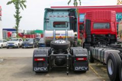 东风商用车 天龙旗舰GX 580马力 6X4 LNG自动档牵引车(液缓)(DFH4250DX13)